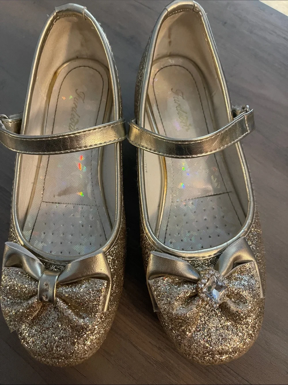 Girls Gold Glitter Mary Jane Shoes with Decorative Bow